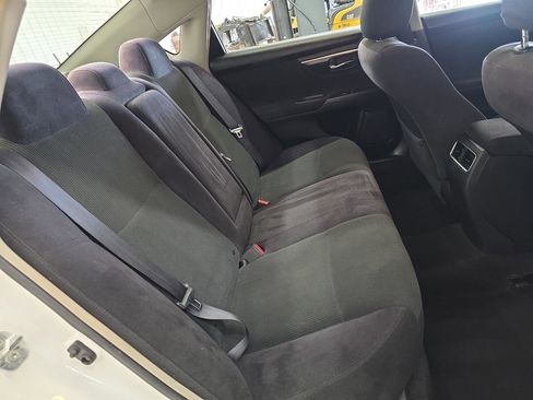 Used 2013 Nissan Altima 2.5 SV image 36