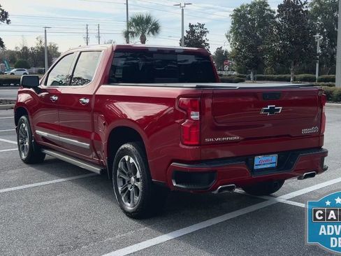Used 2023 Chevrolet Silverado 1500 High Country w/ Technology Package image 8