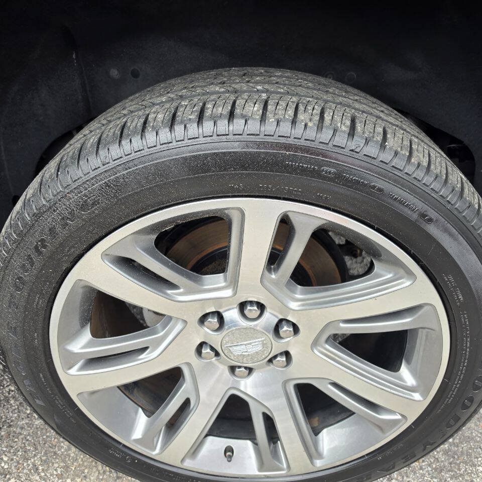 Used 2016 Cadillac Escalade Premium AWD/4WD image 16