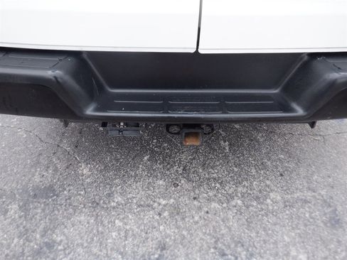 Used 2021 Chevrolet Express 2500 image 5