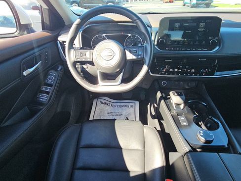 Used 2023 Nissan Rogue SL w/ SL Premium Package AWD/4WD image 9