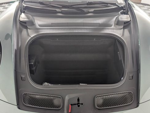 New 2026 Porsche 911 GT3 image 17