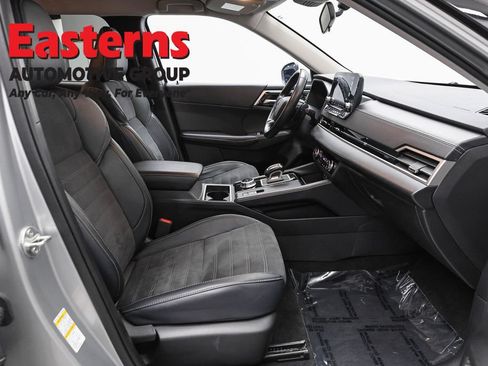 Used 2024 Mitsubishi Outlander SE FWD image 24