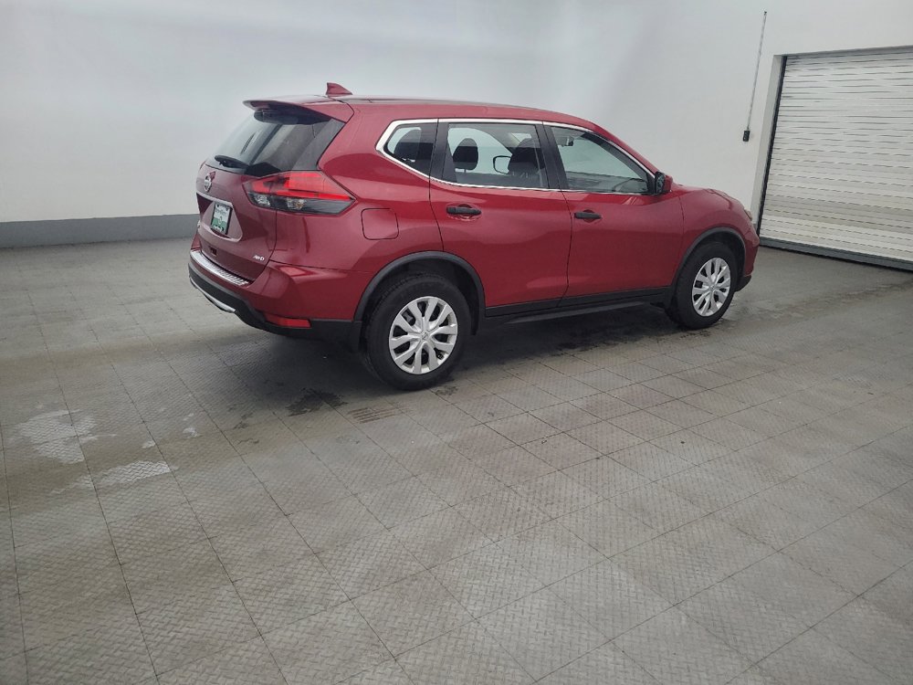 Used 2017 Nissan Rogue S AWD/4WD image 10