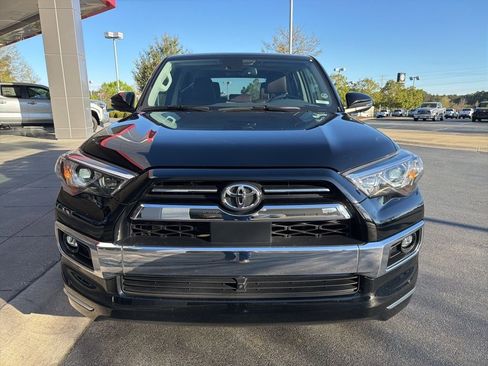Used 2024 Toyota 4Runner Limited image 2