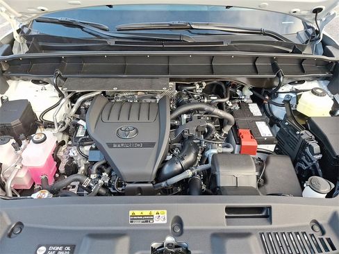 New 2026 Toyota Highlander XLE image 20