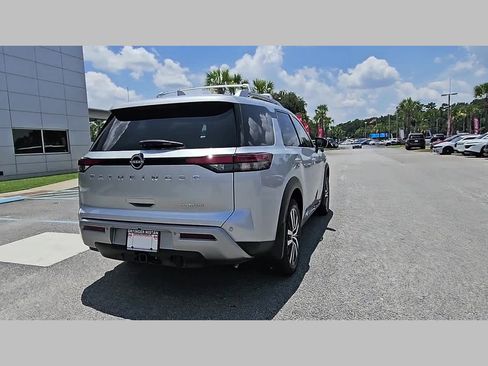 Used 2024 Nissan Pathfinder Platinum w/ Cargo Package FWD image 30
