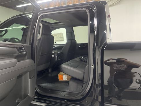 Used 2026 Chevrolet Silverado 3500 LTZ w/ LTZ Premium Package image 26