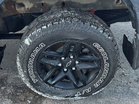 Used 2022 Chevrolet Silverado 1500 Custom Trail Boss image 11