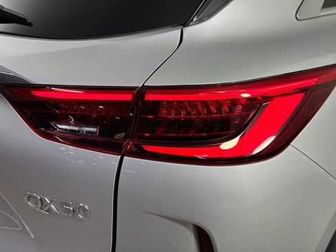 Used 2021 INFINITI QX50 Luxe FWD image 34