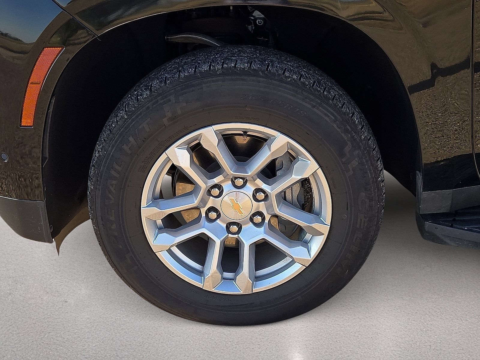 Used 2025 Chevrolet Tahoe LT AWD/4WD image 10