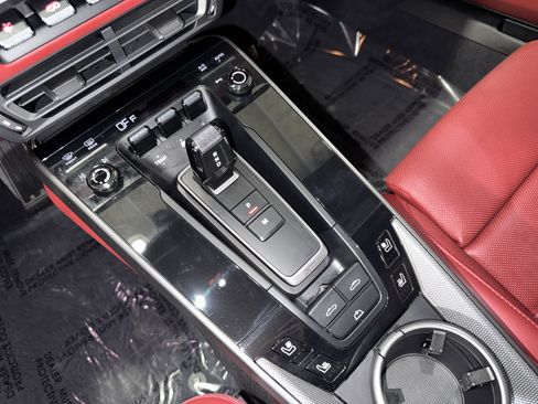 Used 2023 Porsche 911 Carrera S image 25