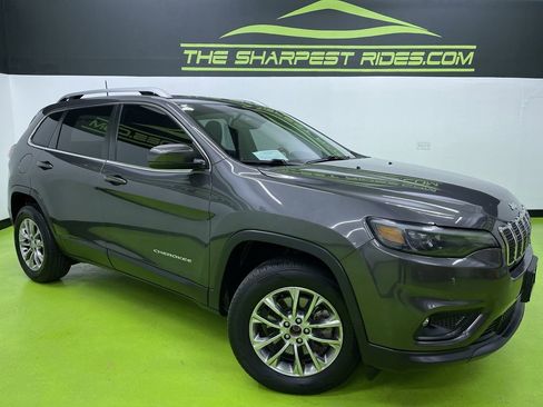 Used 2021 Jeep Cherokee Latitude Lux w/ Sun & Sound Group image 1