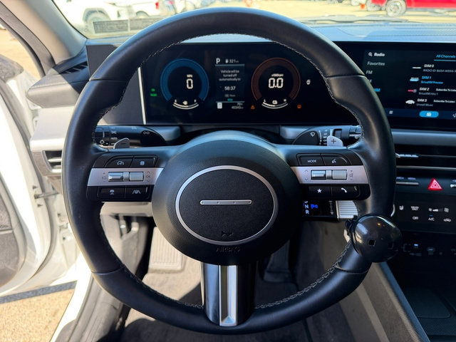 Used 2025 Hyundai Sonata SEL FWD image 24