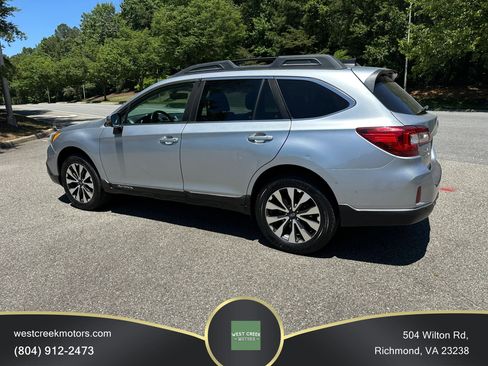 Used 2017 Subaru Outback 2.5i Limited AWD/4WD image 4
