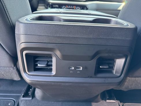 Used 2022 Chevrolet Silverado 1500 RST w/ Convenience Package II RWD image 11