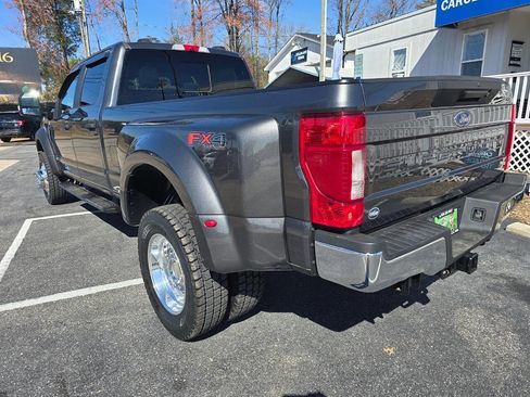 Used 2020 Ford F450 XL w/ STX Appearance Package image 4