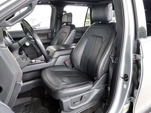 Used 2020 Ford Expedition Limited w/ Special Edition Package RWD image 14