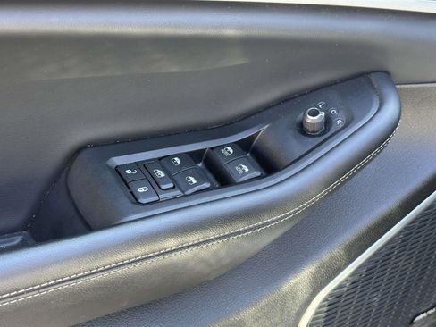 Used 2024 Jeep Grand Cherokee Limited 4xe image 16