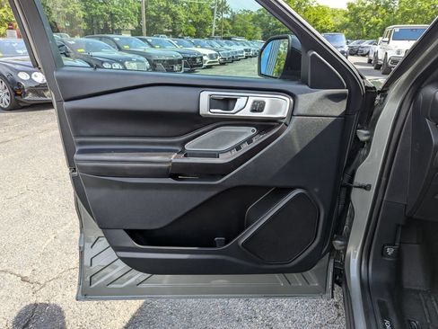 Used 2020 Ford Explorer ST w/ ST Street Pack AWD/4WD image 11