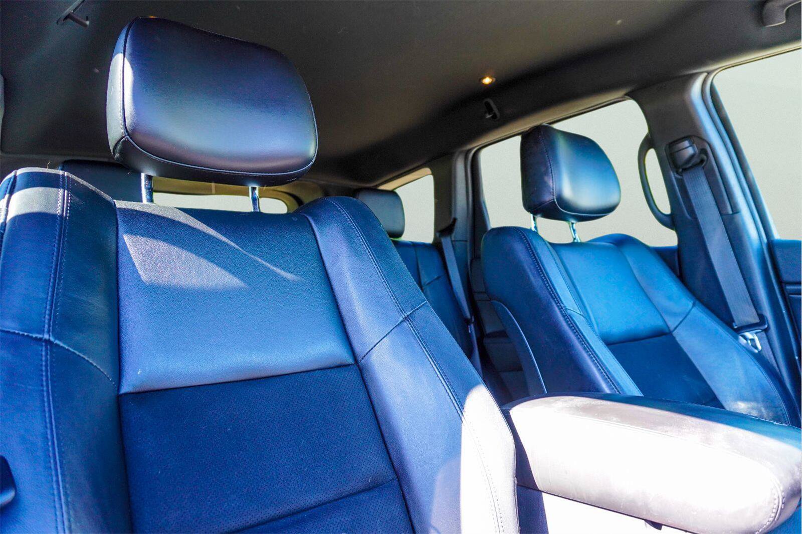 Used 2020 Jeep Grand Cherokee Altitude RWD image 18
