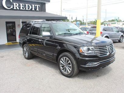 Used 2017 Lincoln Navigator Select