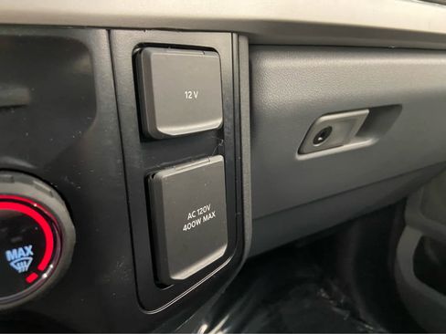 New 2026 Ford F250 XLT w/ XLT Premium Package AWD/4WD image 32
