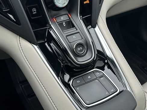 Used 2025 Acura RDX w/ Technology Package image 21