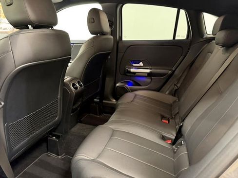 Used 2025 Mercedes-Benz GLA 250 image 19