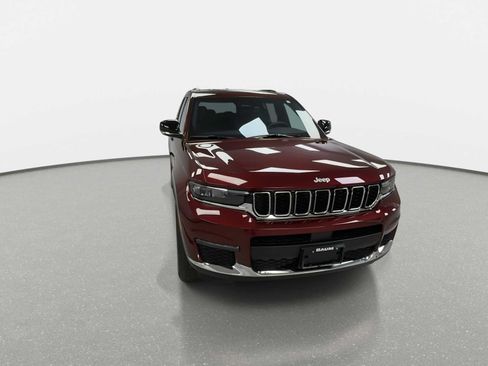 Used 2025 Jeep Grand Cherokee L Limited AWD/4WD image 3