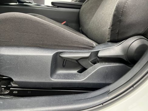 Used 2025 Toyota Camry LE FWD image 13