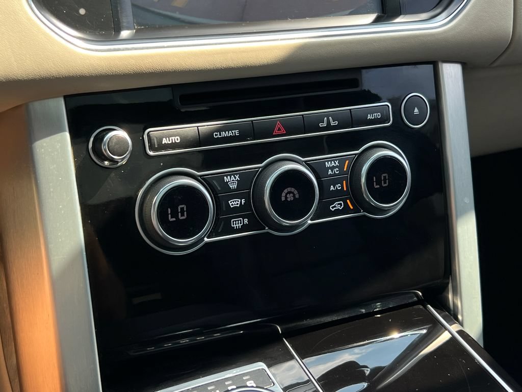 Used 2014 Land Rover Range Rover HSE AWD/4WD image 41