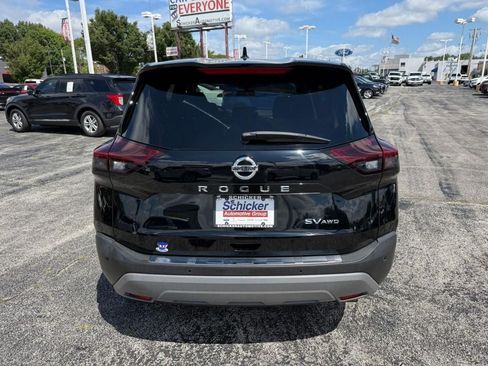 Used 2021 Nissan Rogue SV AWD/4WD image 9