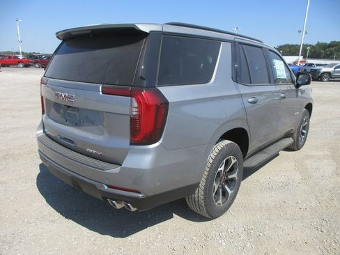 New 2026 GMC Yukon AT4 AWD/4WD image 4