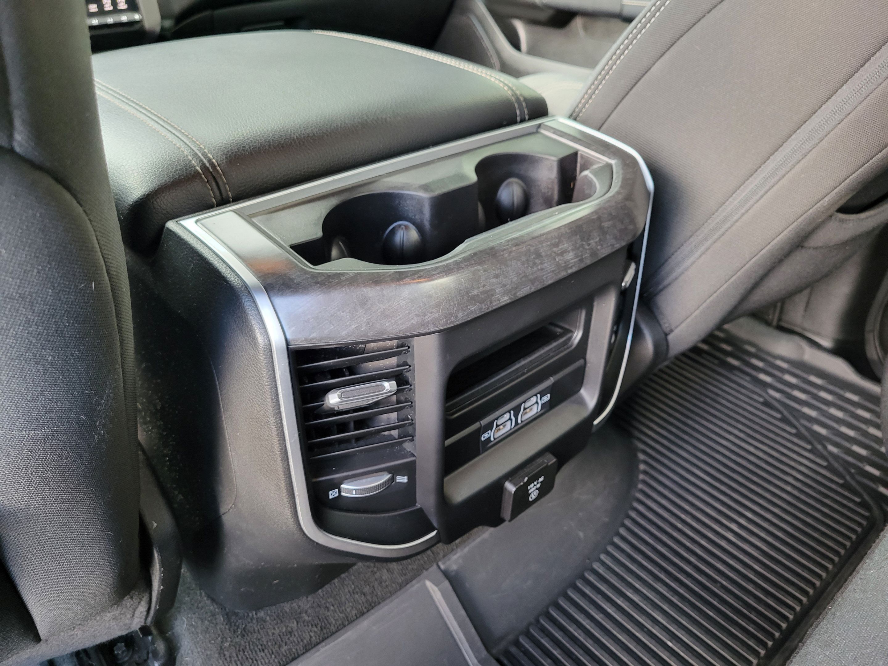 Used 2021 RAM 1500 Big Horn RWD image 11