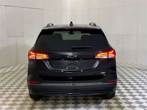 Used 2023 Chevrolet Equinox RS w/ RS Leather Package image 18
