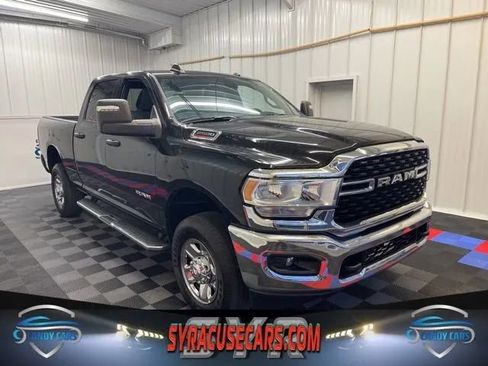 Used 2024 RAM 2500 Big Horn w/ Bed Utility Group image 1