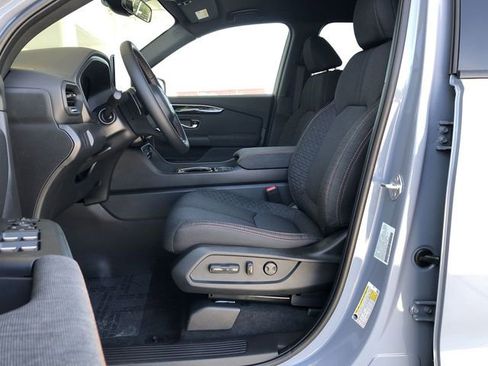 New 2026 Honda Pilot Sport image 10