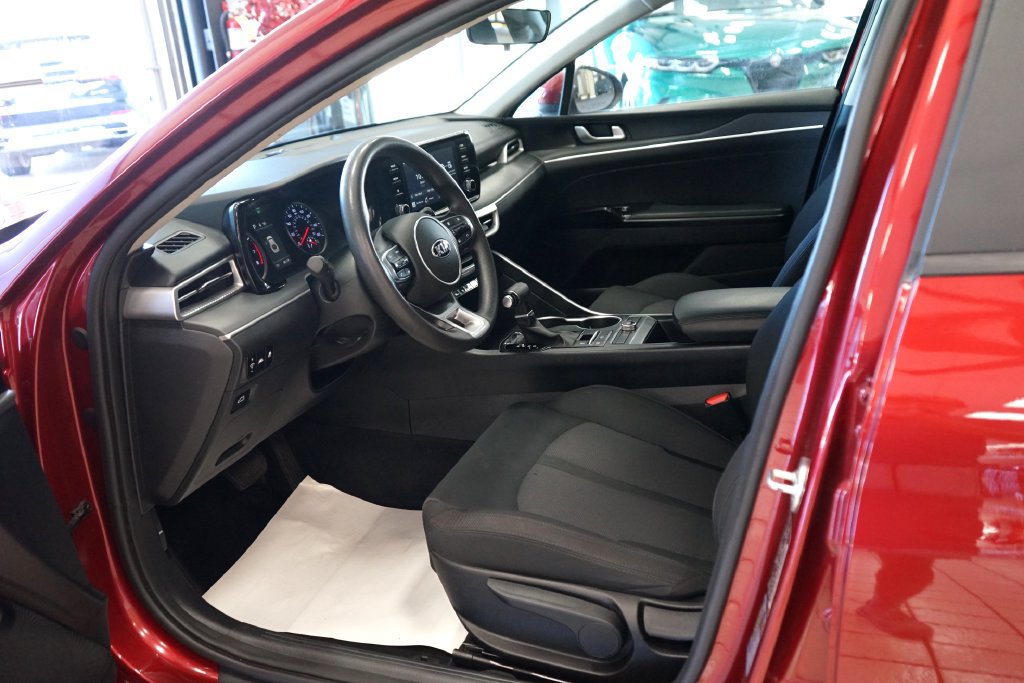 Used 2021 Kia K5 LX FWD image 25