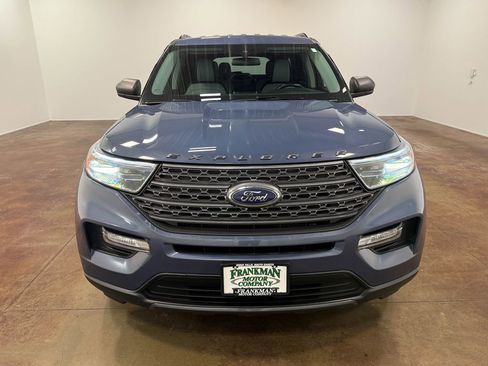 Used 2021 Ford Explorer XLT w/ Equipment Group 202A AWD/4WD image 41