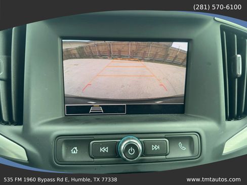 Used 2023 GMC Terrain SLE w/ Driver Convenience Package AWD/4WD image 15