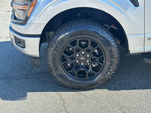 New 2025 Ford F150 XLT w/ Equipment Group 302A MID image 40