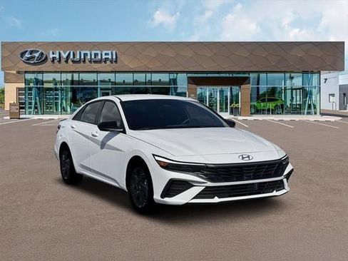 New 2026 Hyundai Elantra Sport image 11
