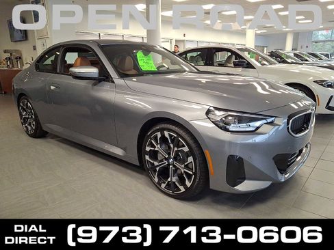 New 2025 BMW 230i xDrive Coupe w/ Convenience Package AWD/4WD image 1