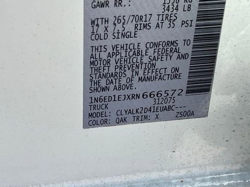 Used 2024 Nissan Frontier Pro-X w/ Pro Convenience Package image 30