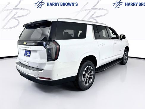 New 2026 Chevrolet Suburban LT w/ Comfort Package AWD/4WD image 33