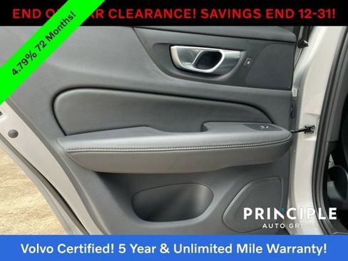 Certified 2025 Volvo V60 B5 Cross Country Plus image 27