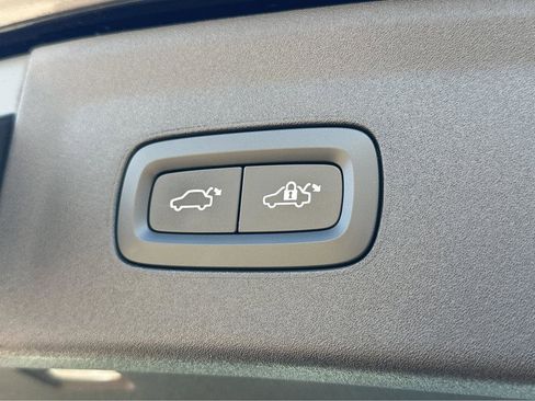 Used 2022 Polestar Polestar 2 w/ Plus Package image 37