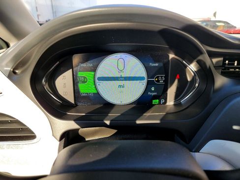 Used 2019 Chevrolet Bolt LT image 33