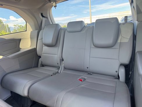 Used 2016 Honda Odyssey EX-L image 9